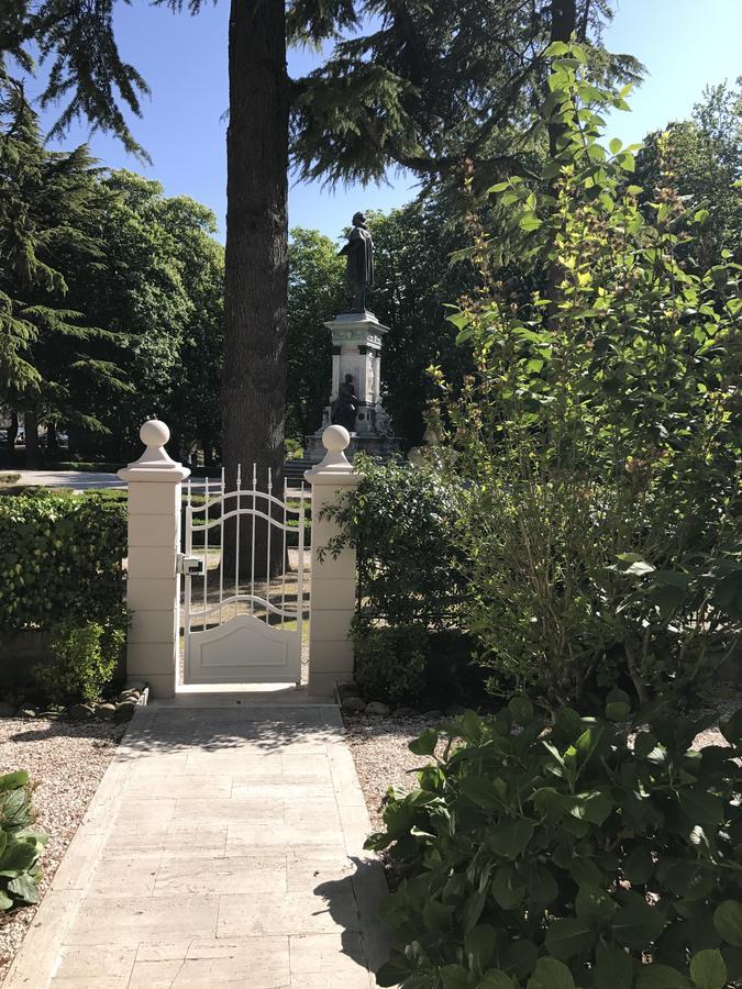 Residenza Ambrogi Apart otel Urbino Dış mekan fotoğraf